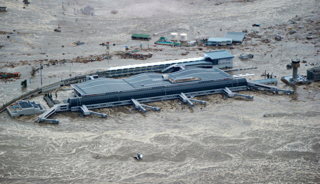 Ученые встревожены. Япония уходит под воду